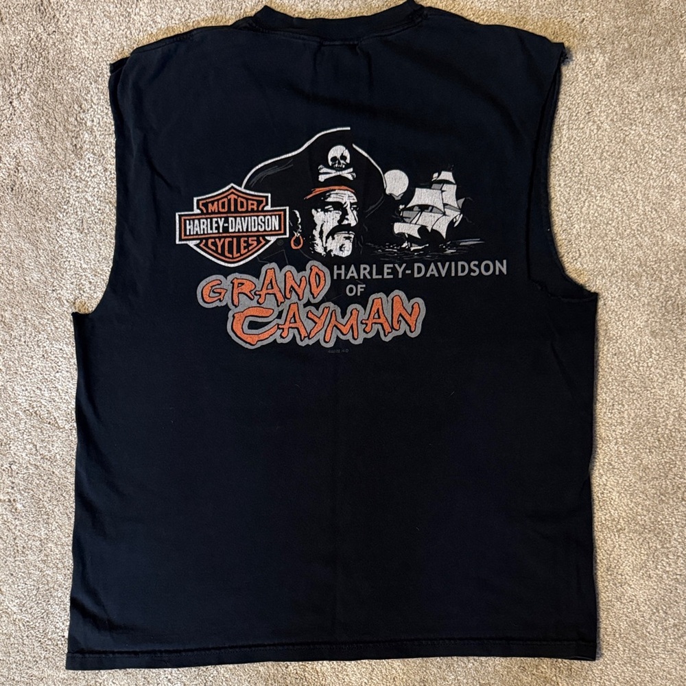 Harley-Davidson Grand Cayman Cutoff